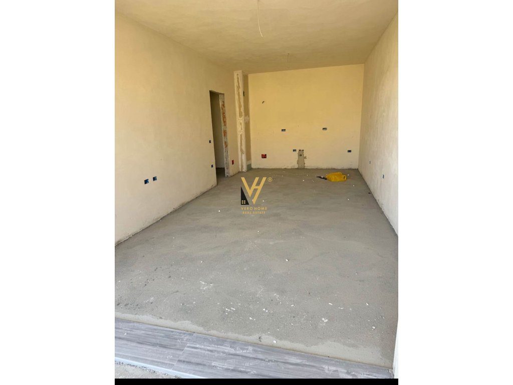 SHITET APARTAMENT 2+1+BLK NE PASKUQAN 115.200 EURO