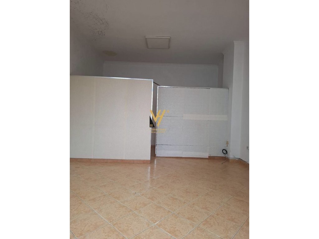 JEPET DYQAN 33 M2 ME QERA NE SELITE 25.000 LEKE