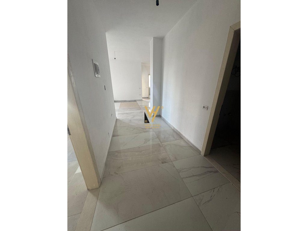 SHITET APARTAMENT 2+1+2+2BLK TE CASA ITALIA 14.900.000 LEKE 3