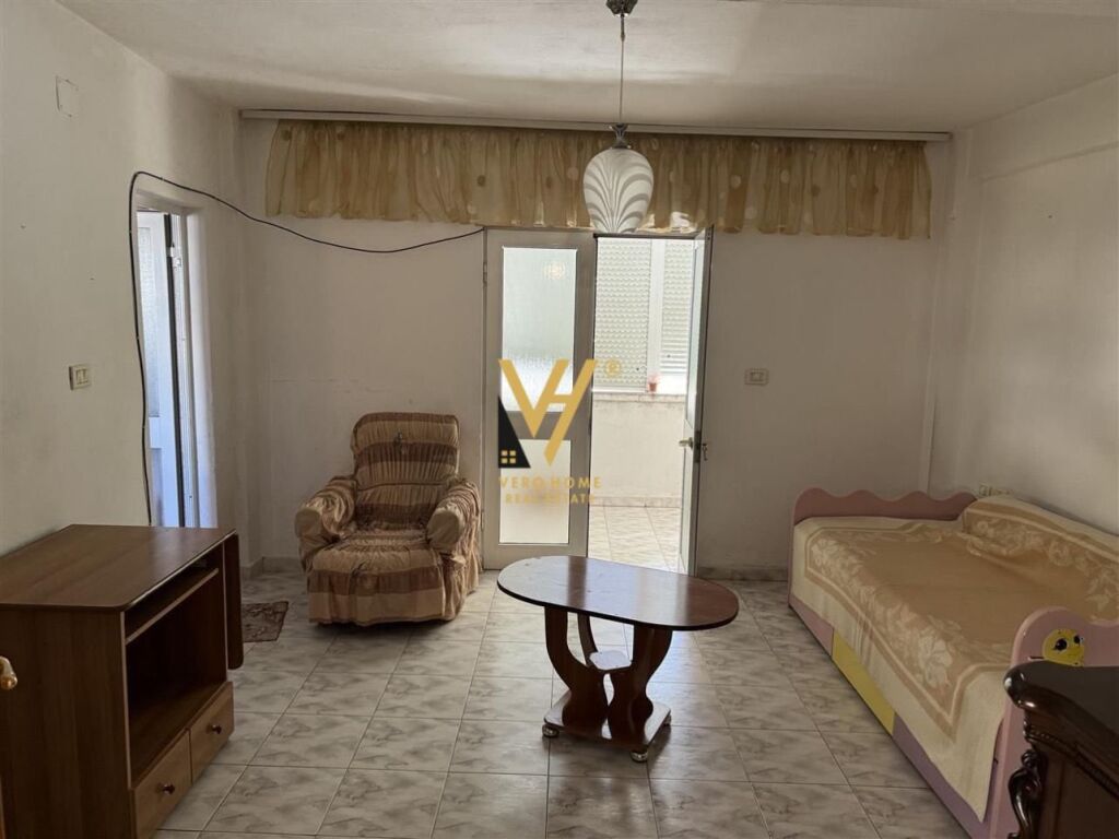 Jepet Apartament 3+1+ballkon me qera te Ambasada Amerikane 130 m2 4