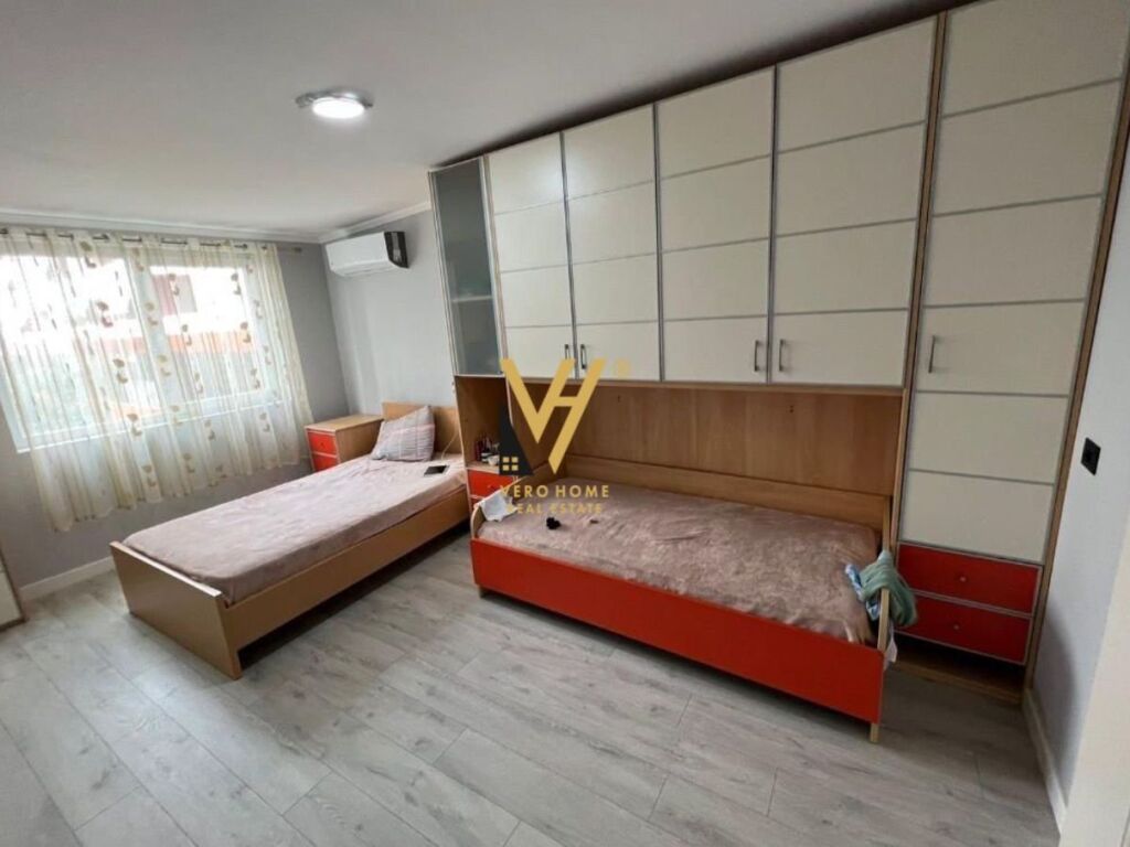 Jepet Apartament 2+1+2+ballkon me qera te Amerikan 3 , Yzberisht 97 m2 4