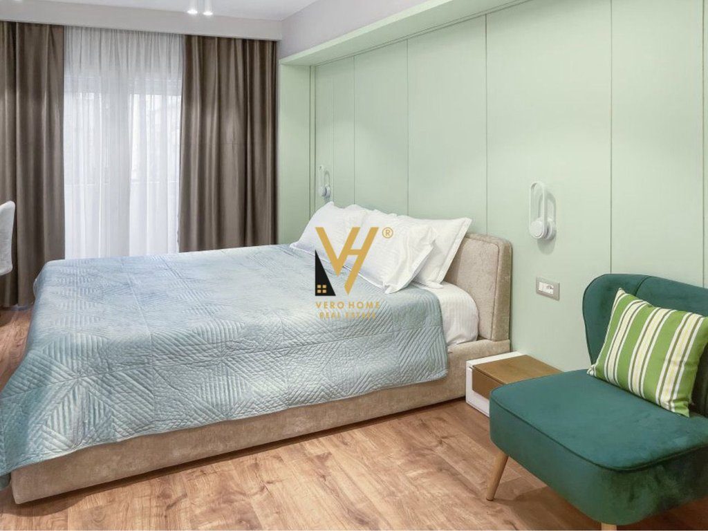 JEPET APARTAMENT 1+1 ME QERA TE BLLOKU 1.100 EURO 4