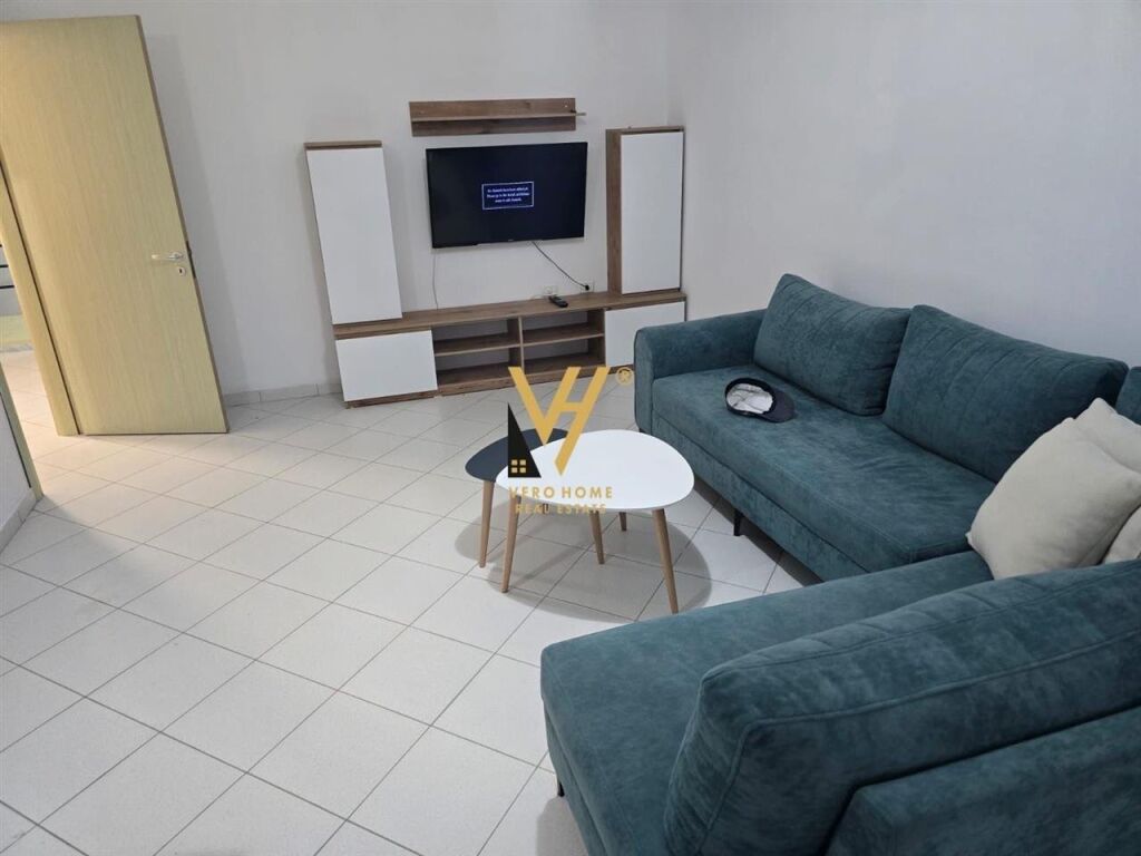 Shitet Apartament 1+1+ballkon te Kmy , Yzberisht 65 m2 4