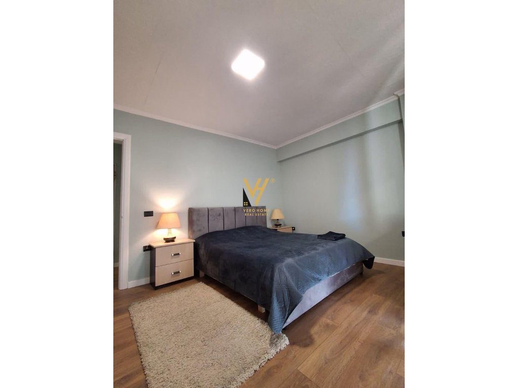 JEPET APARTAMENT 1+1+BLK ME QERA TE SELVIA 65.000 LEKE 4