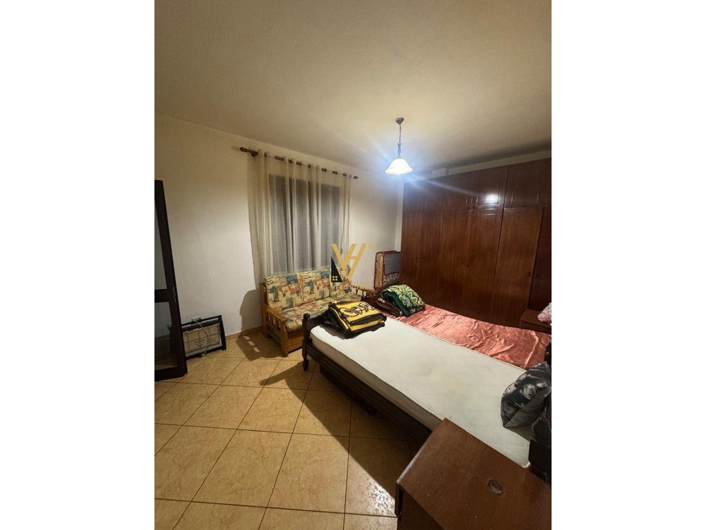 JEPET APARTAMENT 2+1+OBORR ME QIRA TE KODRA E DIELLIT 50.000 LEKE 3