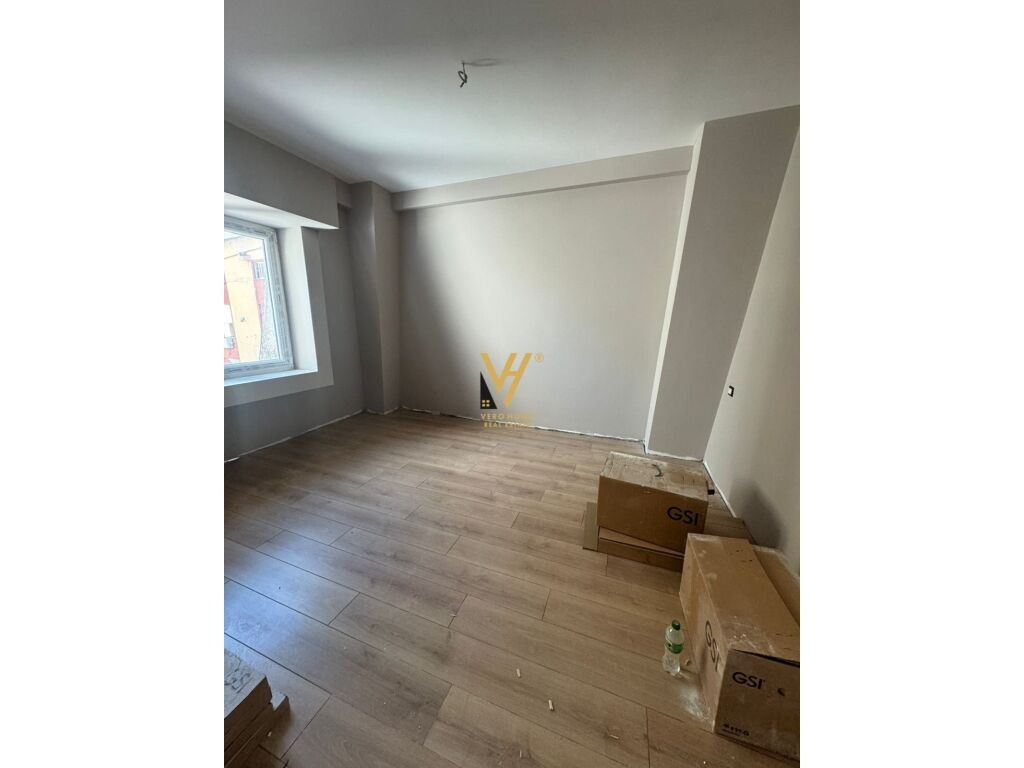 Shitet Apartament 1+1+ballkon te Rruga Sulejman Delvina 67 m2 4