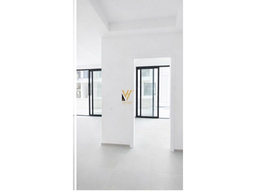 SHITET APARTAMENT 1+1+VERANDE TE UJI I FTOHTE 215.000 EURO