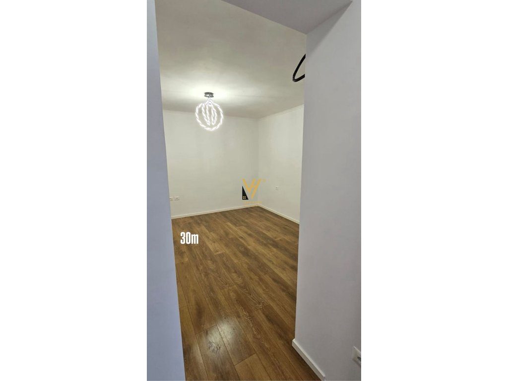 SHITET GARSONIERE 30 M2 TE STADIUMI DINAMO 87.000 EURO 3