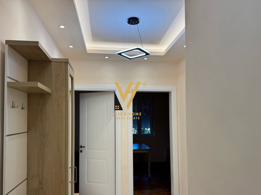 JEPET APARTAMENT 1+1+BLK ME QERA TE RRUGA E DIBRES 600 EURO 4