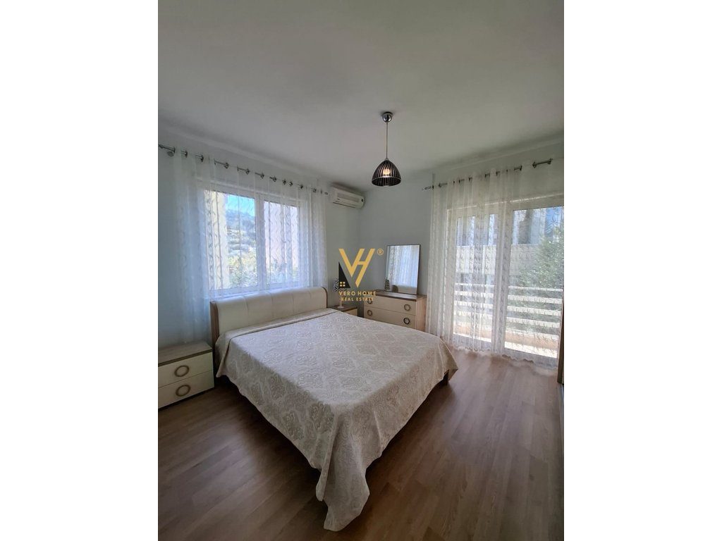 JEPET APARTAMENT 2+1+2BLK ME QIRA TE KOPSHTI ZOOLOGJIK 80.000 LEKE 3