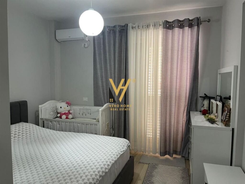 Shitet Apartament 3+1+2+ballkon te Kopshti Botanik 125 m2