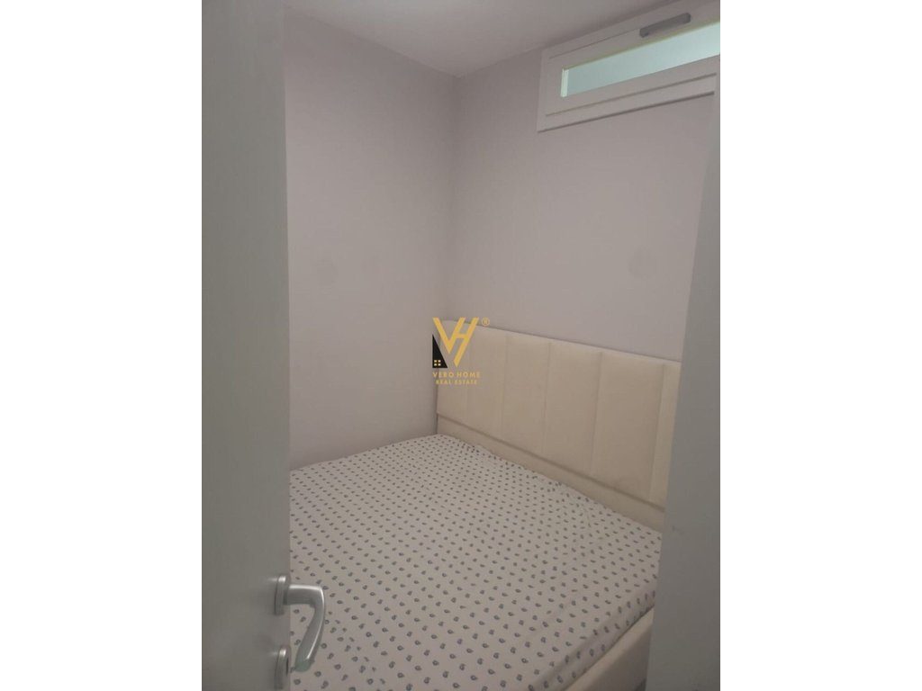 JEPET APARTAMENT 2+1 ME QERA ISH PARKU 600 EURO 3