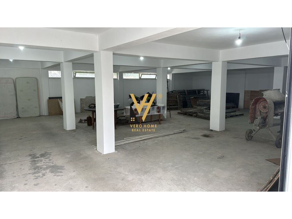 Jepet Ambient Biznesi me qera ne Laknas 180 m2 3
