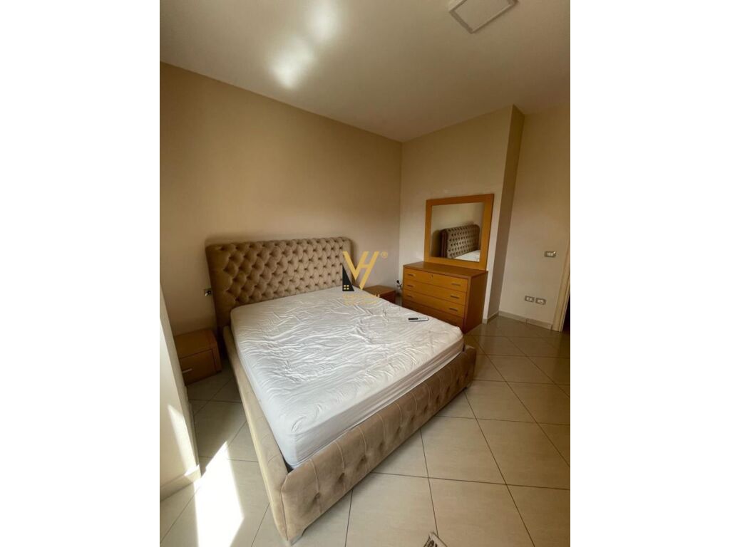 Jepet Apartament 2+1+ballkon me qera te Hotel Hillton 116 m2 3