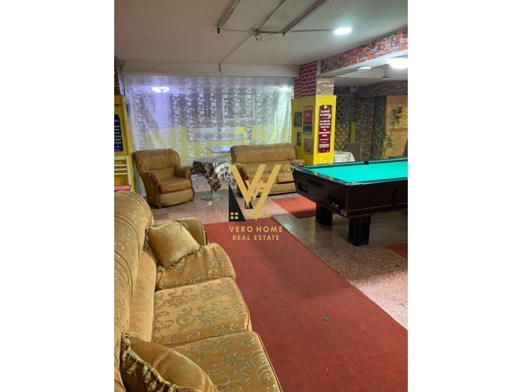 JEPET BAR KAFE 300 M2 ME QERA TE ISH PARKU 1.200 EURO 4