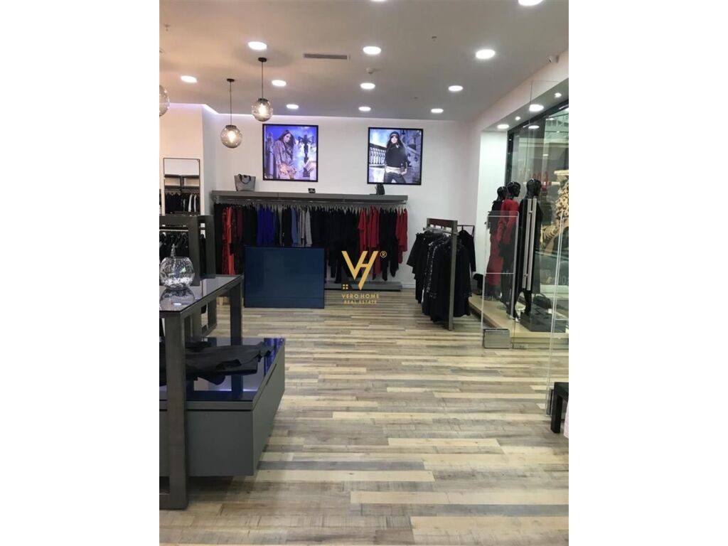 Jepet Ambient Biznesi me qera te Etc , Rruga e Elbasanit 65 m2