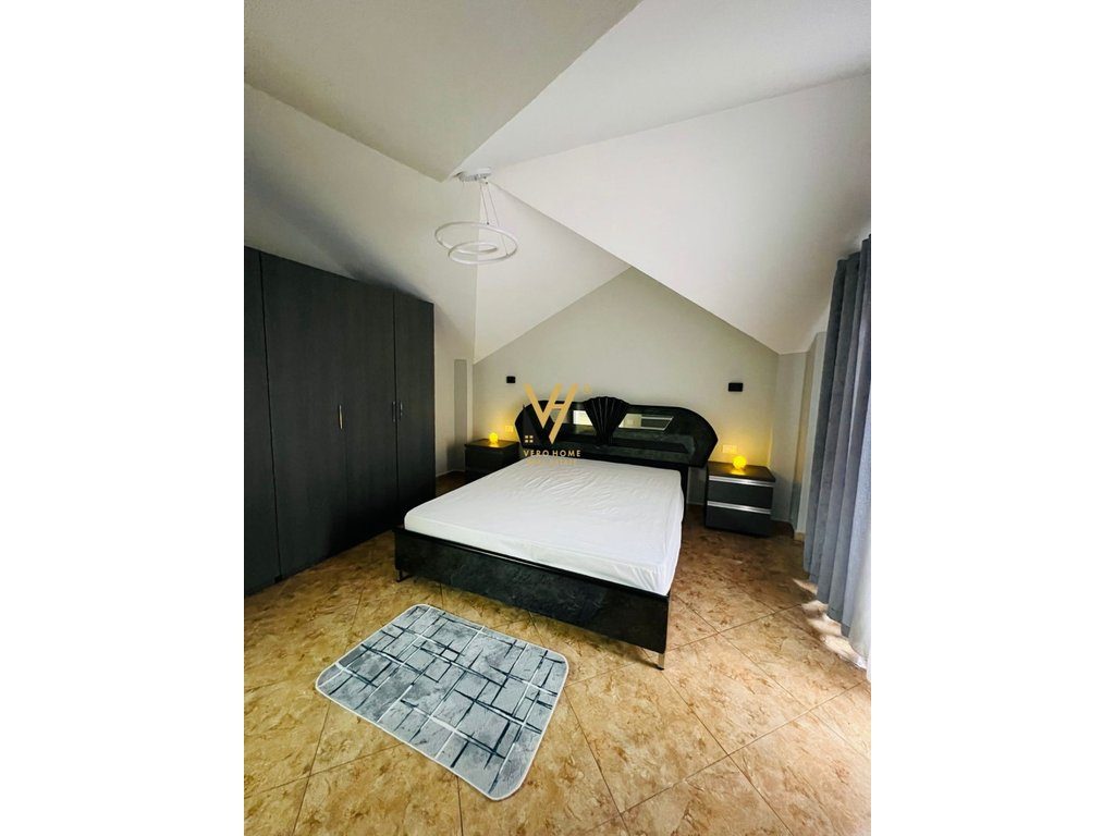 JEPET APARTAMENT 2+1 ME QIRA TE ISH PARKU 70.000 LEKE 4