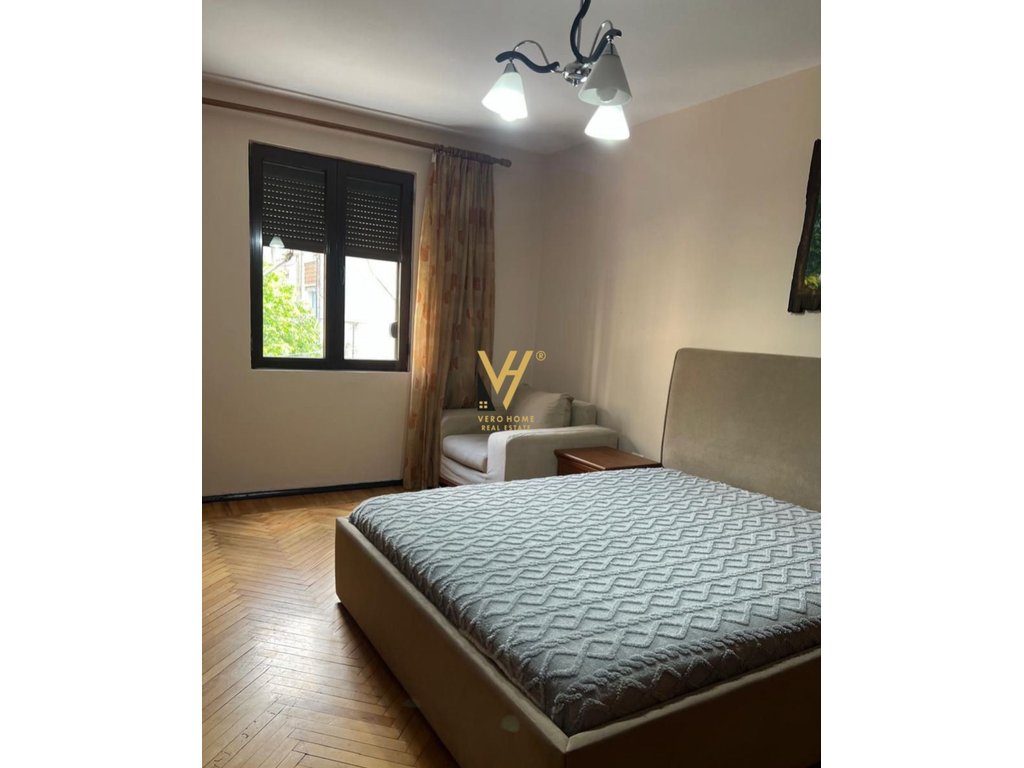 JEPET APARTAMENT 2+1 ME QERA TE MYSLYM SHYRI 700 EURO 3