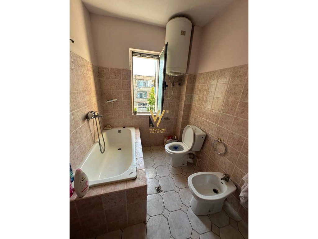 SHITET APARTAMENT 1+1 TE ALI DEMI 13.000.000 LEKE 4
