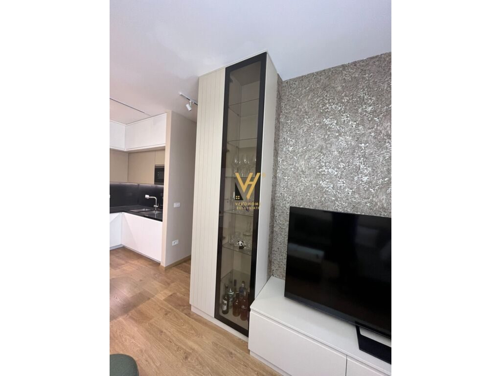 Jepet Apartament 2+1+2 me qera te Liqeni i Thate 110 m2 4