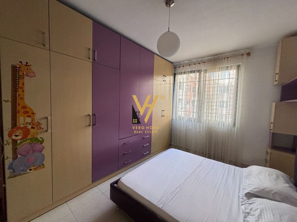 Jepet Apartament 2+1+2+ballkon me qera te 21 Dhjetori 108 m2 3