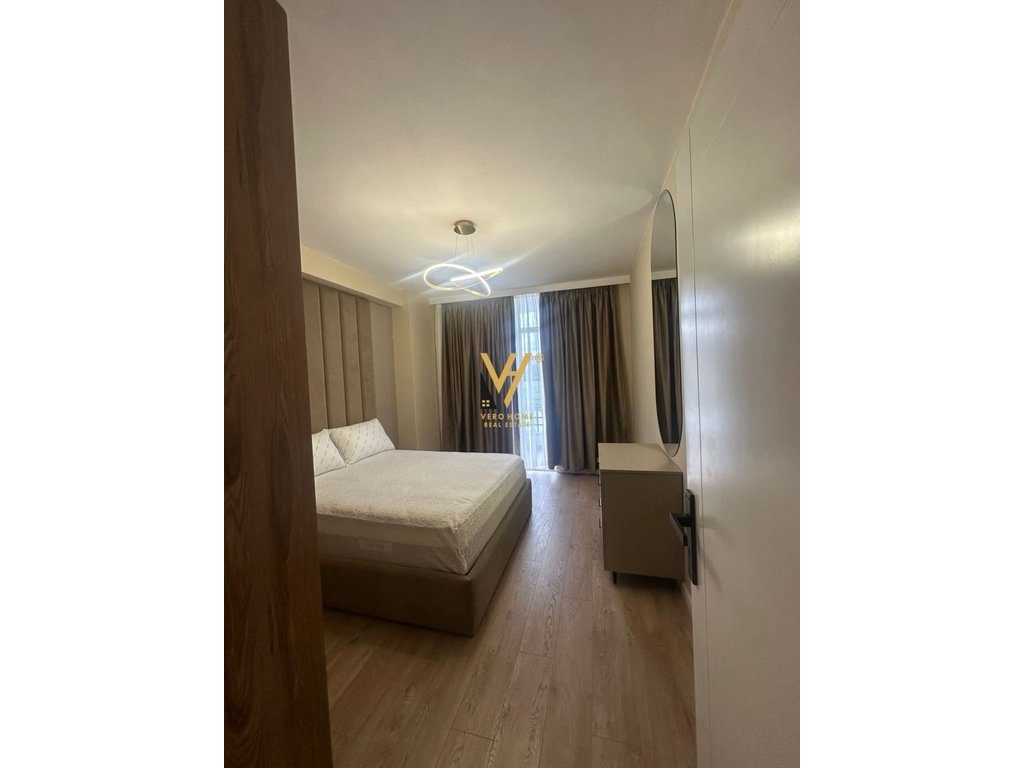 SHITET APARTAMENT 3+1+BLK TEK MARKATA E PASHKUT ASTIR 19.000.000 LEKE 3