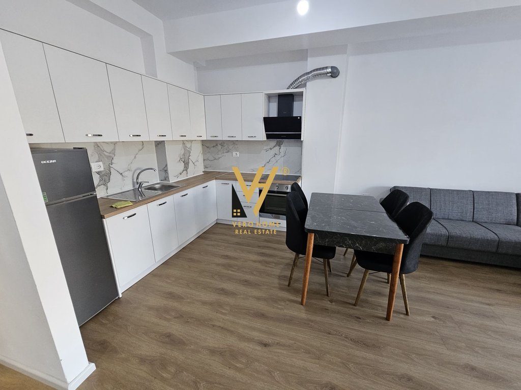 JEPET APARTAMENT 1+1+BLK ME QIRA TE REZ KAIMI,ALI DEMI 400 EURO