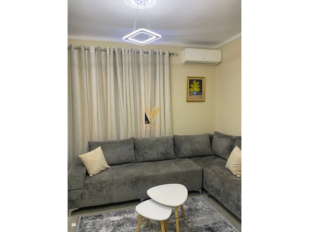 JEPET APARTAMENT 1+1+BLK ME QERA NE LAPRAKE 40.000 LEKE