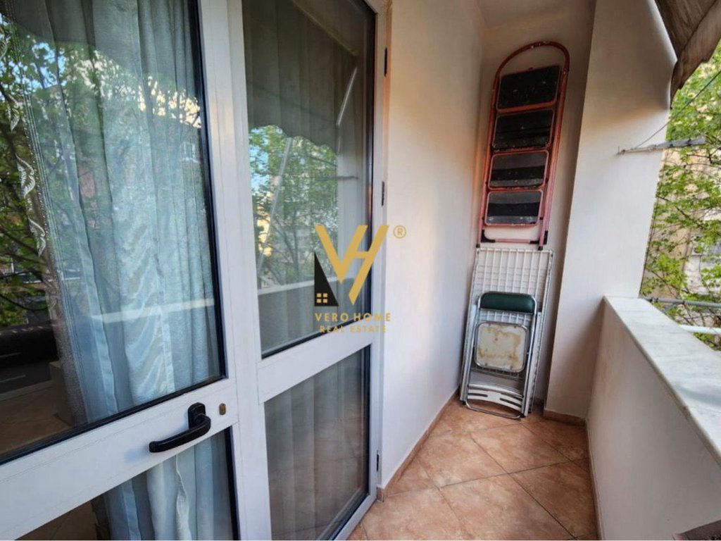 JEPET APARTAMENT 2+1+2+BLK ME QIRA TE MYSLYM SHYRI 800 EURO 4