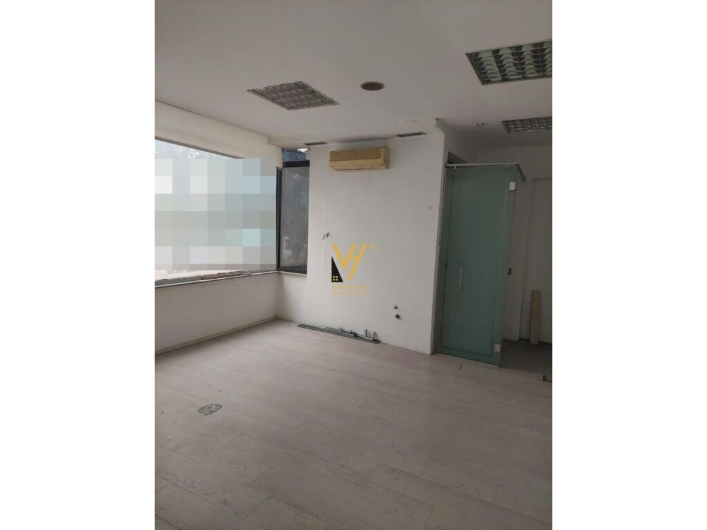 Jepet Ambient Biznesi me qera te Bulevardi i Ri 140 m2 4
