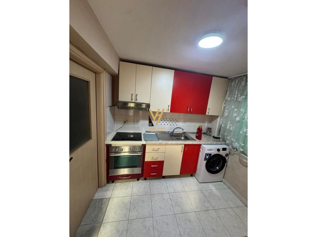 JEPET APARTAMENT 1+1+BLK ME QIRA TE PAZARI I RI 40.000 LEKE 3