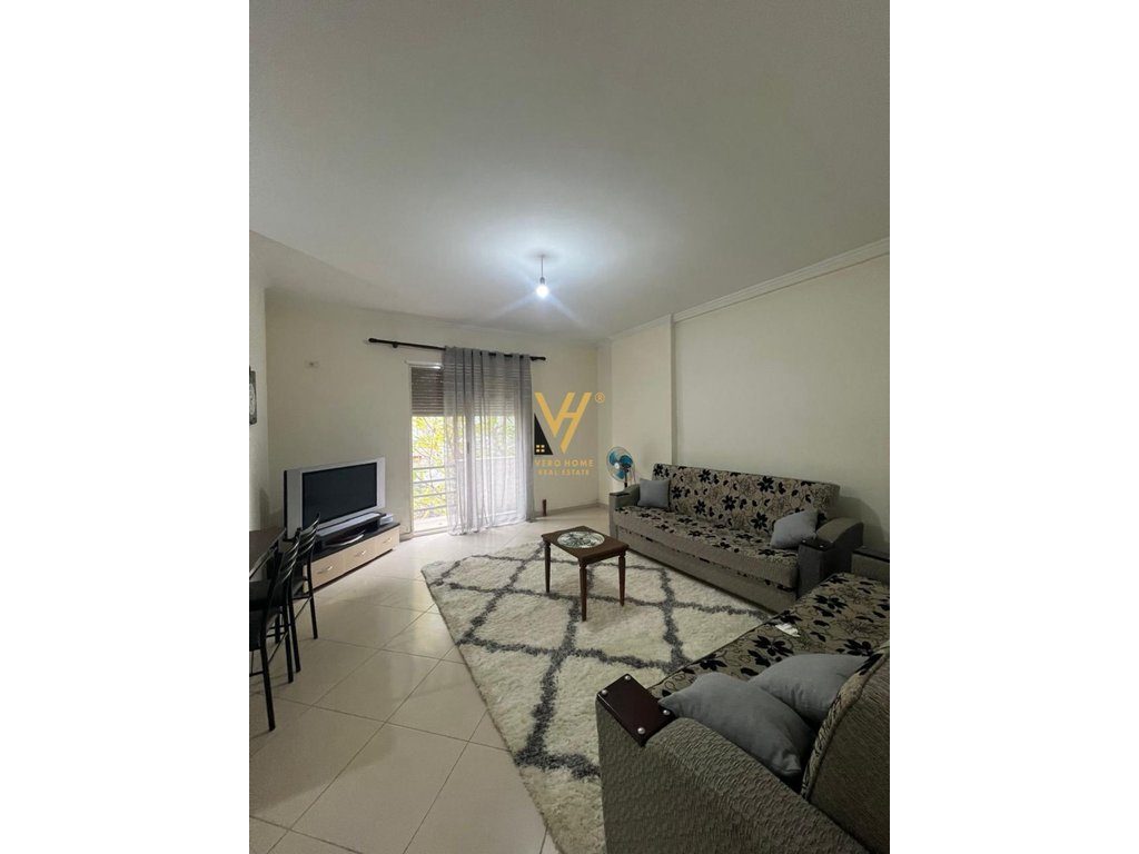 JEPET APARTAMENT 1+1+BLK ME QIRA TE KODRA E DIELLIT 40.000 LEKE