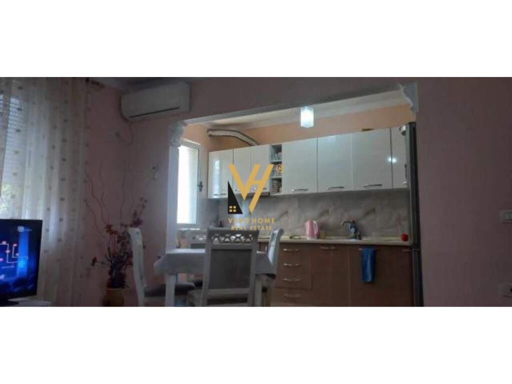 Jepet Apartament 1+1 me qera te Varri i Bamit 53 m2 3
