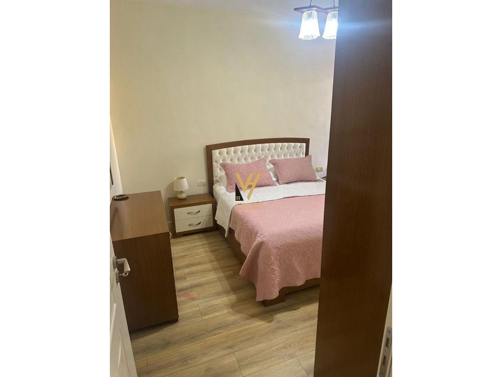 JEPET APARTAMENT 2+1 ME QERA TE LIQENI ARTIFICIAL 700 EURO 3