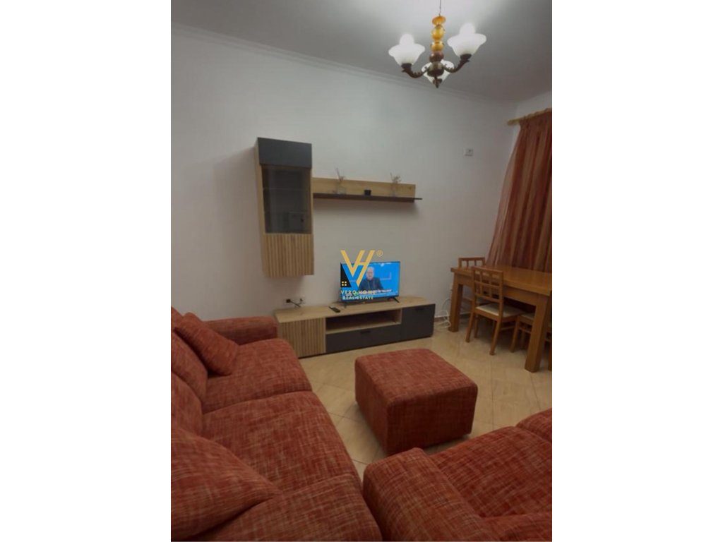 JEPET APARTAMENT 1+1+BLK ME QERA NE KMY 40.000 LEKE