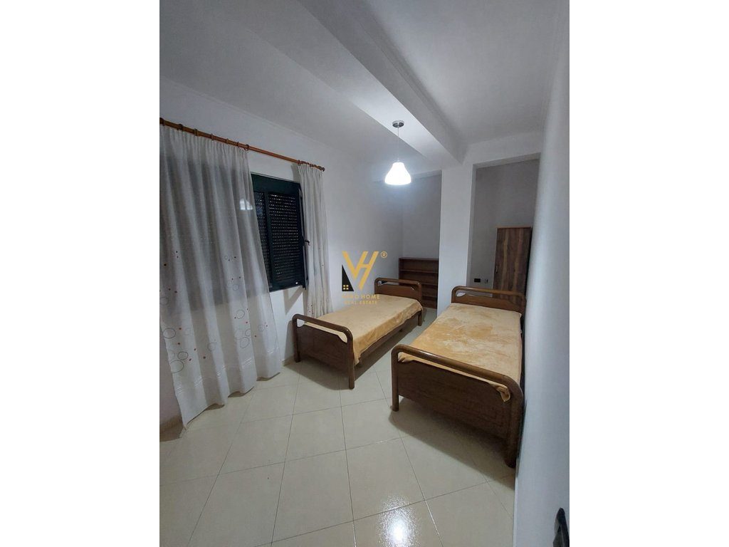 JEPET APARTAMENT 2+1+BLK ME QERA TE SHKOLLA BAJRAM CURRI 45.000 LEKE 4