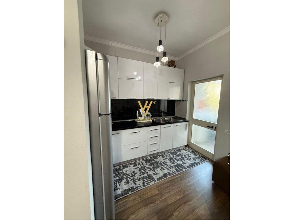 JEPET APARTAMENT 2+1 ME QERA NE DON BOSKO 550 EURO 2