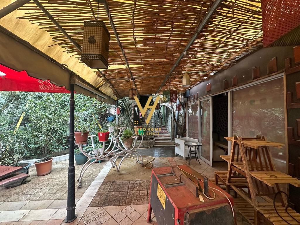 JEPET RESTORANT ME QERA PRANE RRETHIT TE SHKOZES 3.000 EURO 3