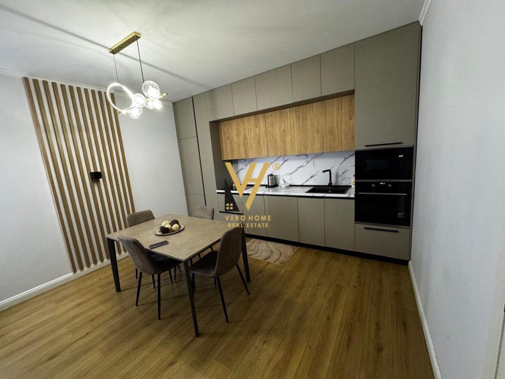 JEPET APARTAMENT 1+1 ME QIRA NE DURRES 500 EURO 3
