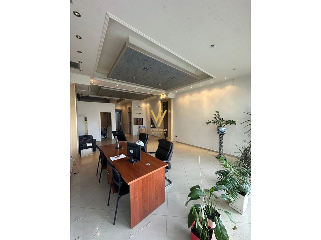 JEPET ZYRE 74 M2 ME QERA TEK ASTIRI 800 EURO 3