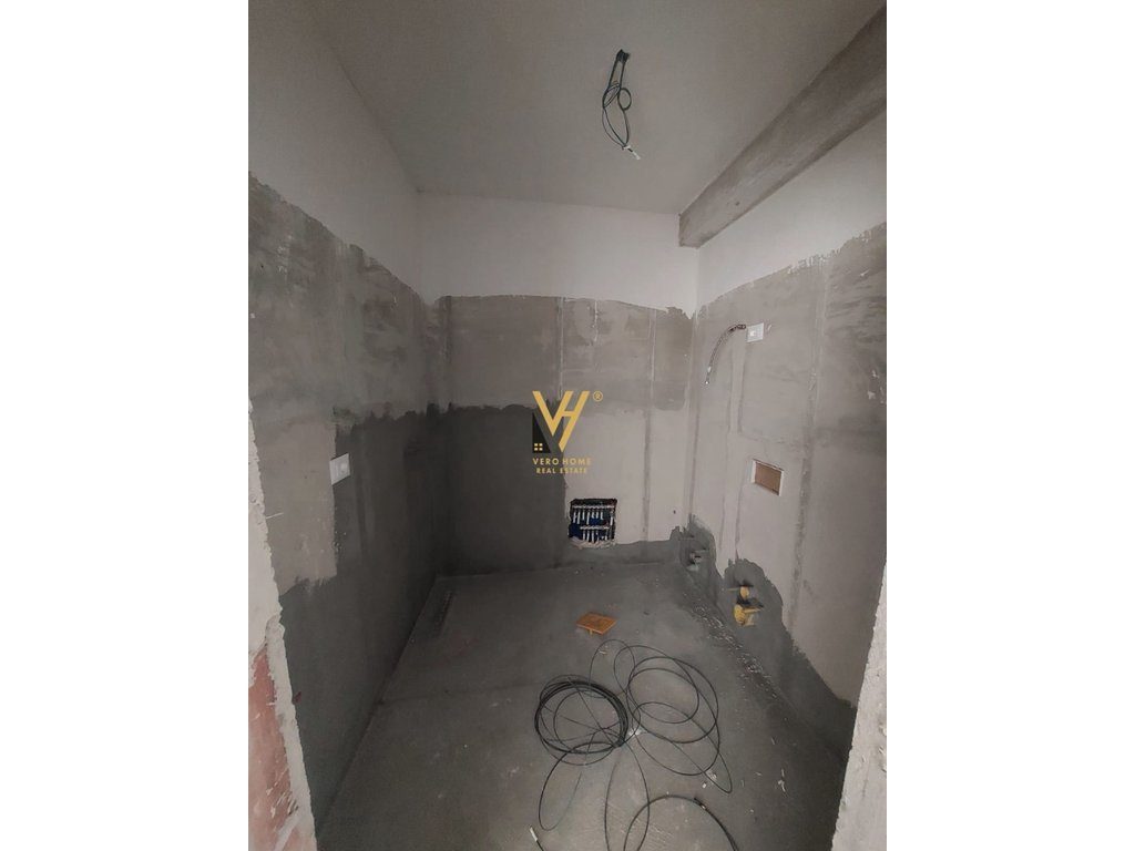SHITET APARTAMENT 2+1+2+BLK NE XHAMLLIK 243.000 EURO 4