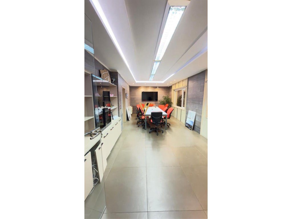 JEPET ZYRE 350 M2 ME QERA TE KOMUNA E PARISIT 3.500 EURO 2
