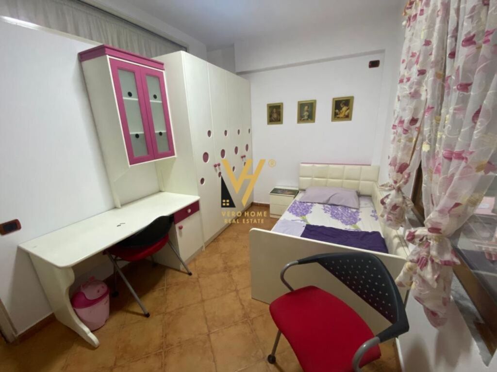 Jepet Apartament 3+1+ballkon me qera te 21 Dhjetori 110 m2 4