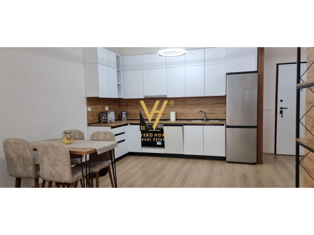 Jepet Apartament 2+1+ballkon me qera ne Don Bosko 100 m2 4
