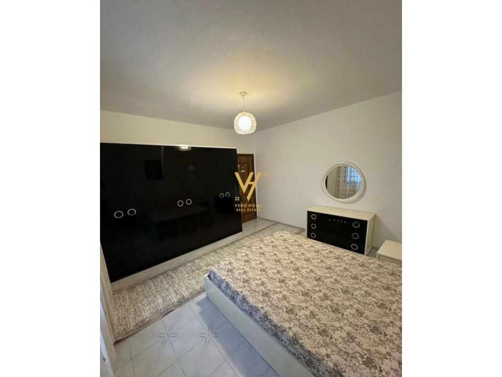 JEPET APARTAMENT 2+1 ME QERA NE DON BOSKO 50.000 LEKE 3