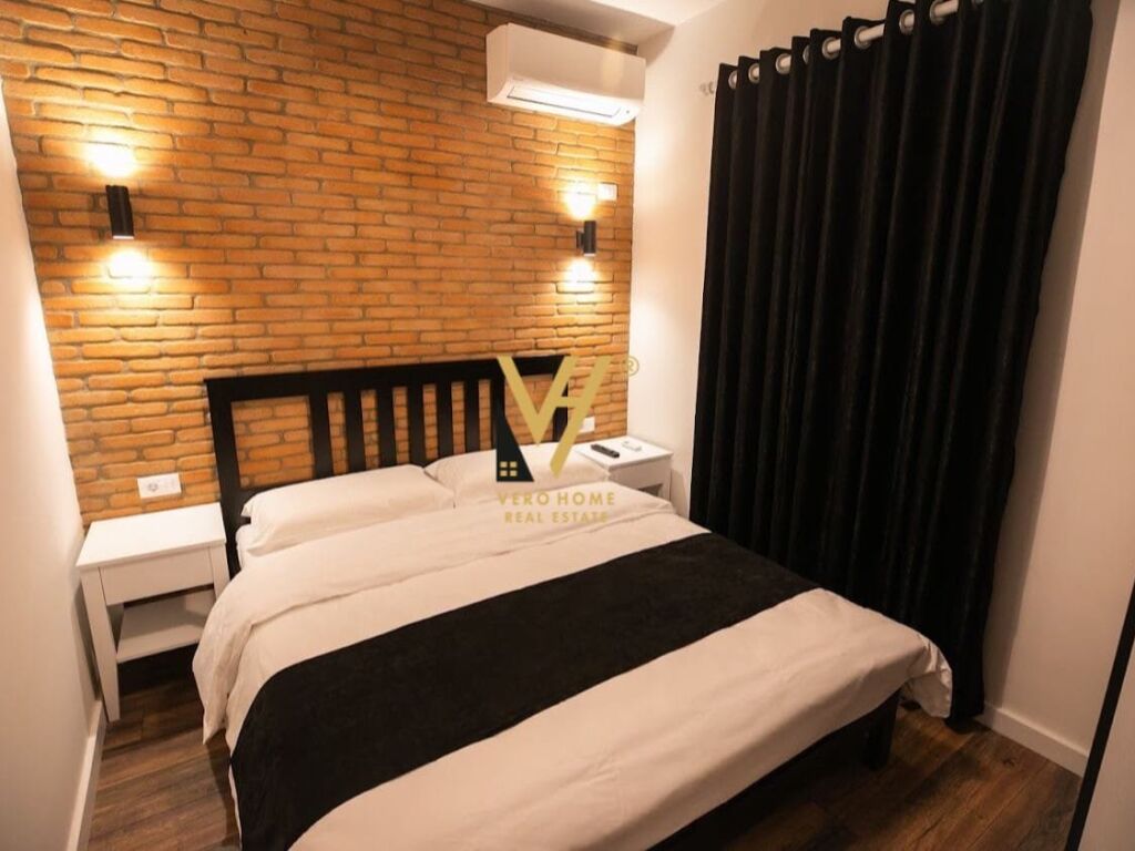 Shitet hotel tre katesh ne Kombinat 1100 m2 4