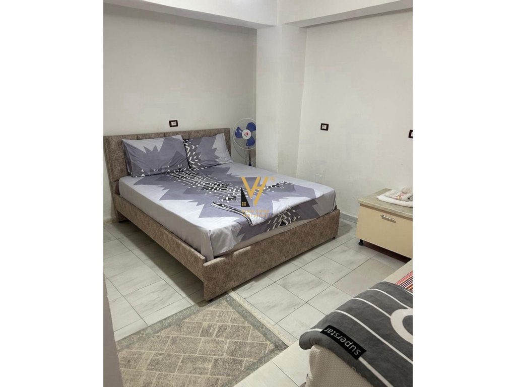 JEPET APARTAMENT 1+1+BLK ME QERA MBRAPA MINISTRISE SE JASHTME 410 EURO 3