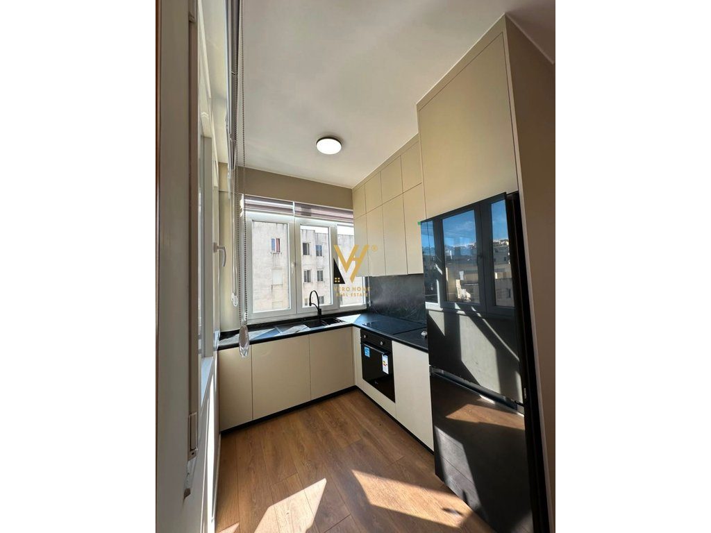 JEPET APARTAMENT 2+1+BLK TE KOPSHTI ZOOLOGJIK 90.000 LEKE 3