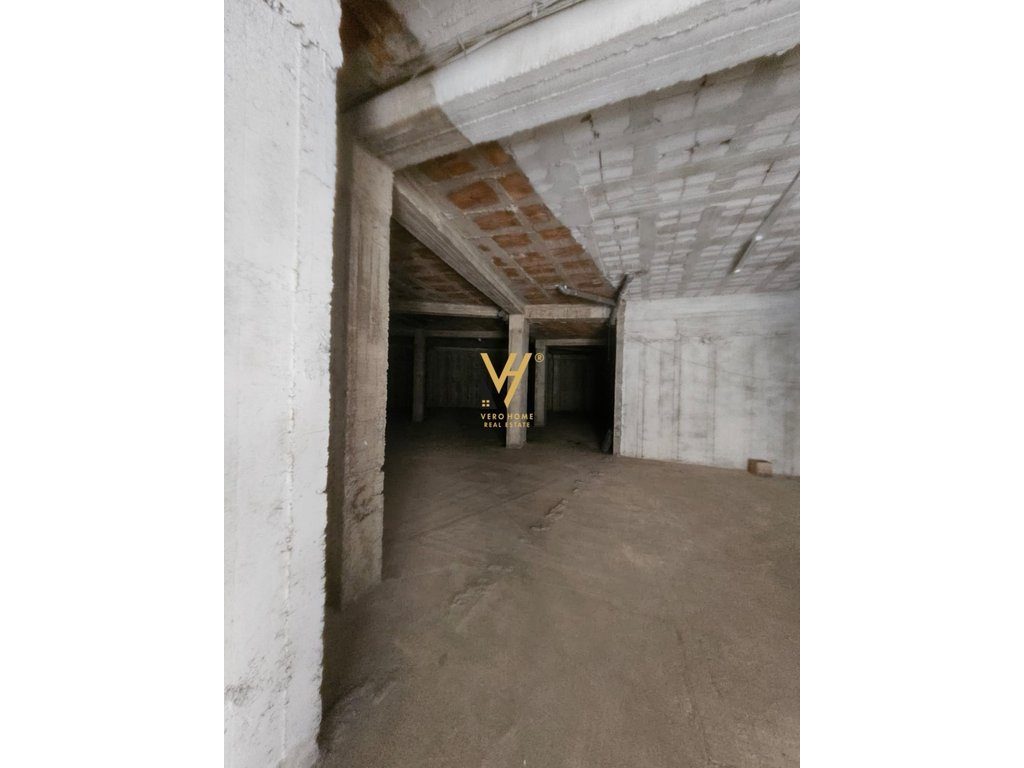 SHITET AMBIENT BIZNESI 290 M2 NE FRESK 205.000 EURO 3
