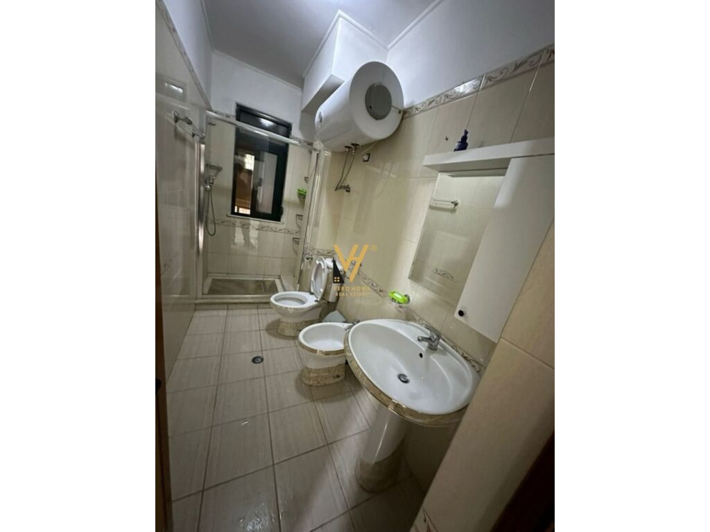 Jepet Apartament 1+1+ballkon me qera te Kopshti Zoologjik 70 m2